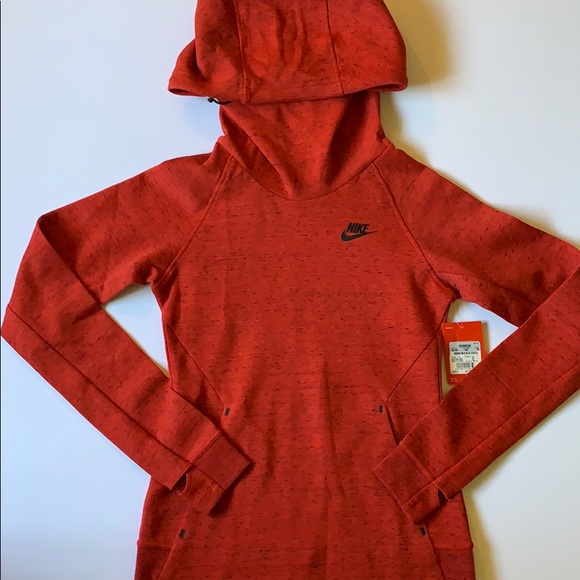 red nike tech women's